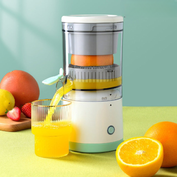 SmartSqueeze - Wireless Electric Juicer