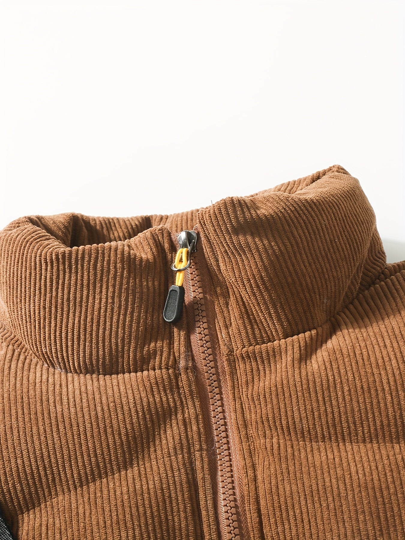 Acangua Comfy Corduroy Vest